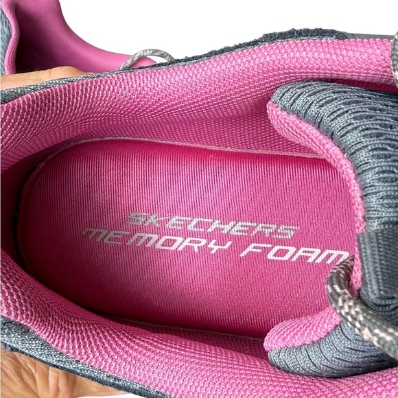 Skechers Women's Trail Running Shoes Gray Pink Size 10 Athletic Sneaker - Picture 5 of 7